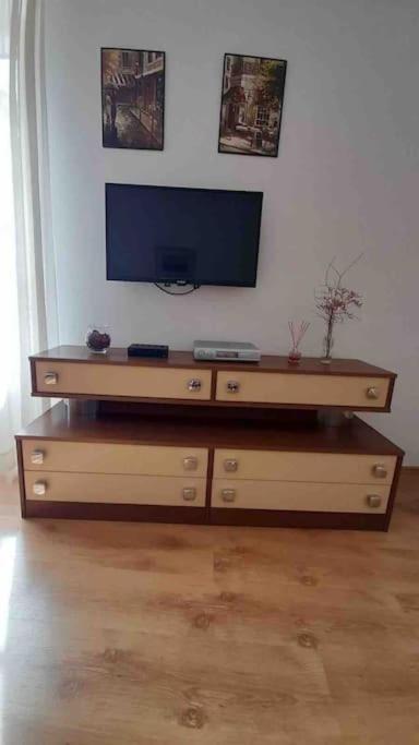 Vintage Pula Apartment Luaran gambar